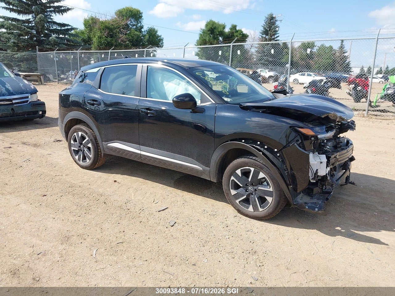 2025 NISSAN KICKS SV thumbnail 2