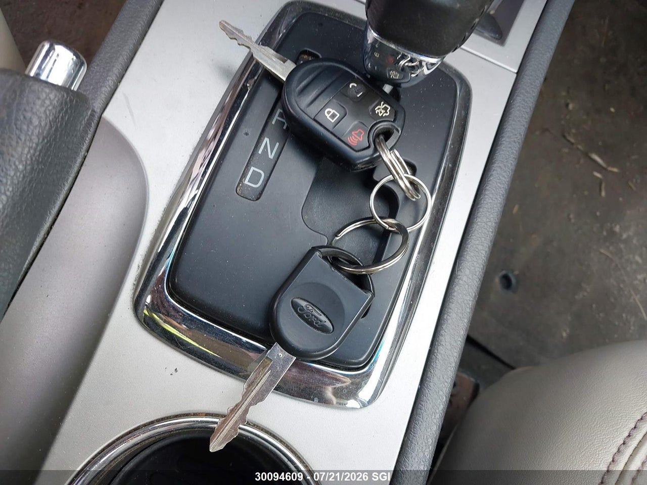 2010 FORD FUSION SEL thumbnail 12