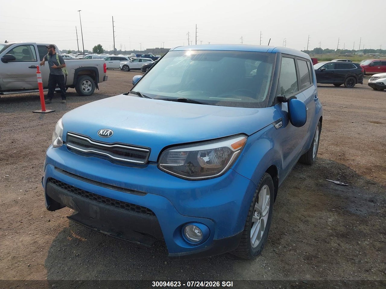 2019 KIA SOUL + thumbnail 3