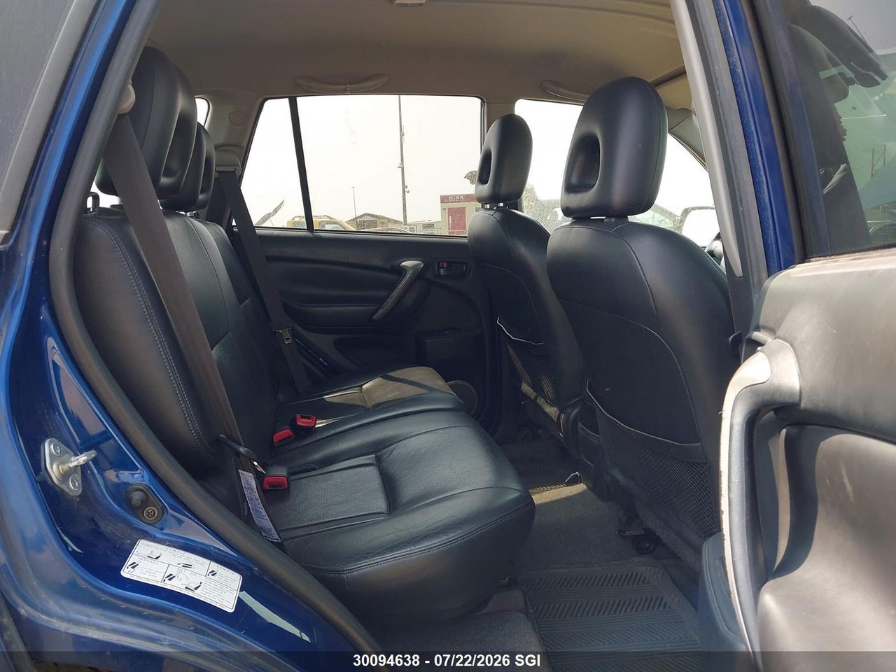 2005 TOYOTA RAV4 thumbnail 9