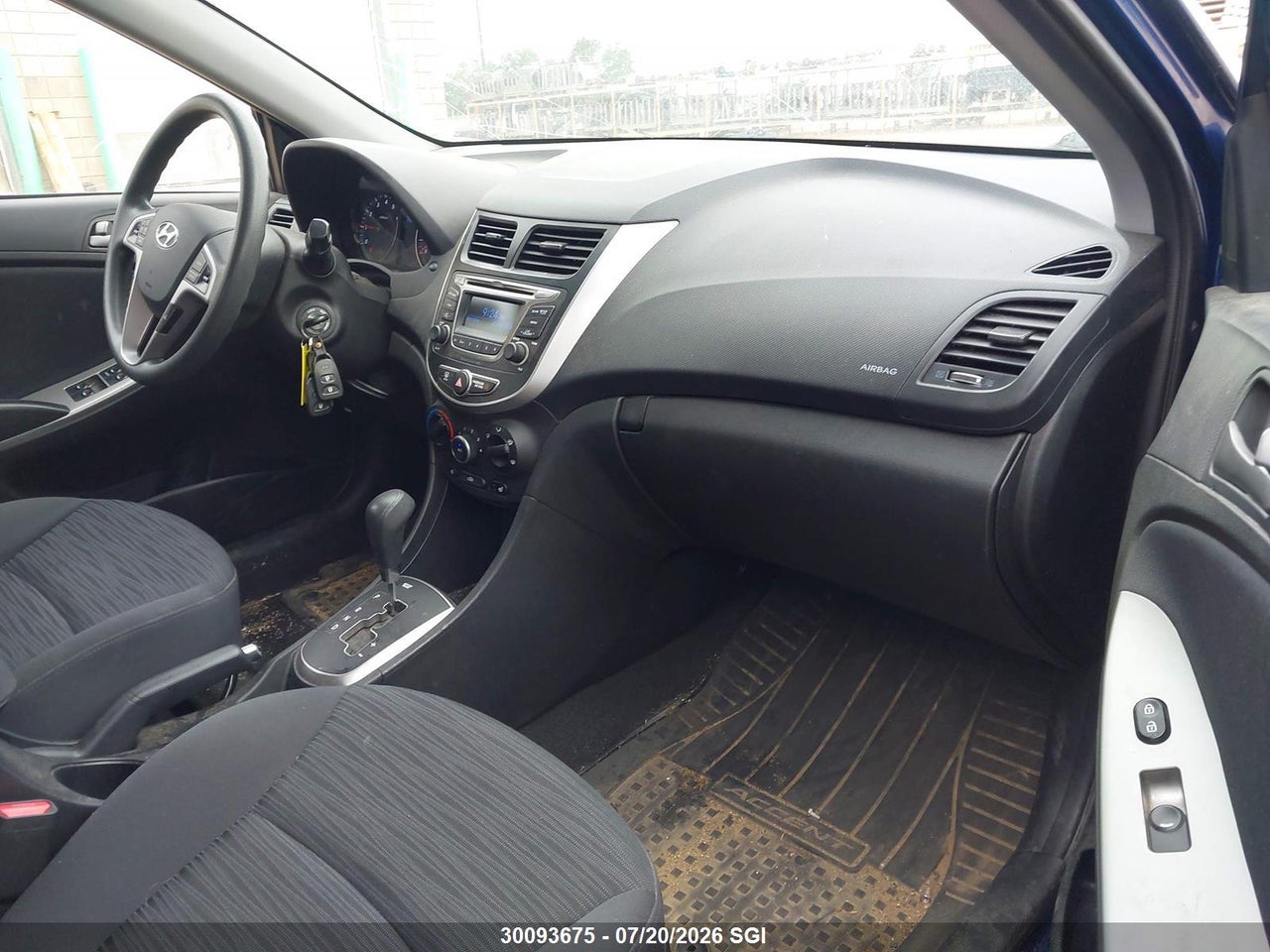 2015 HYUNDAI ACCENT GL thumbnail 6