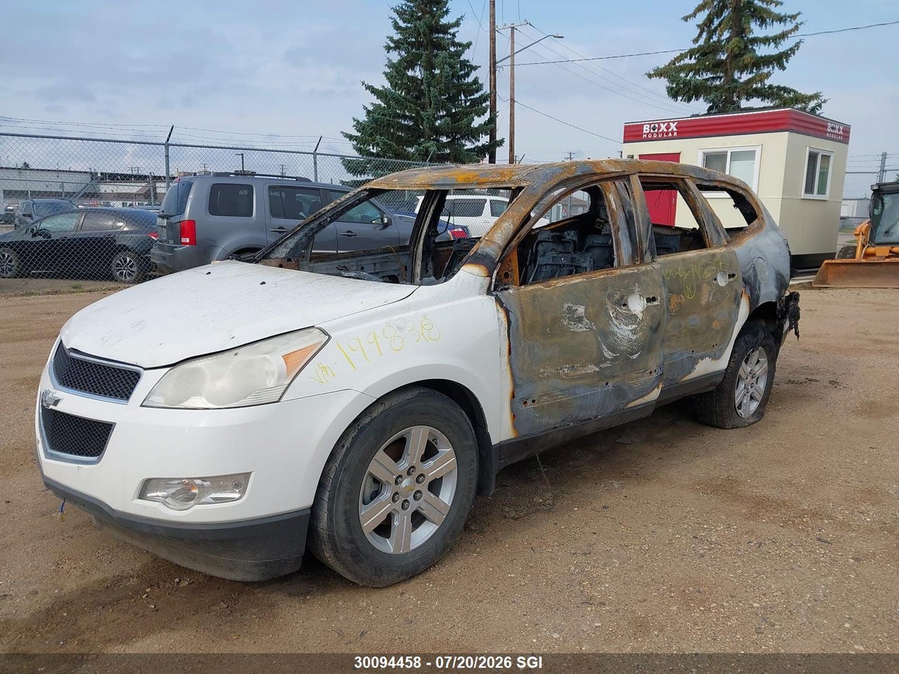 2011 CHEVROLET TRAVERSE LT thumbnail 3