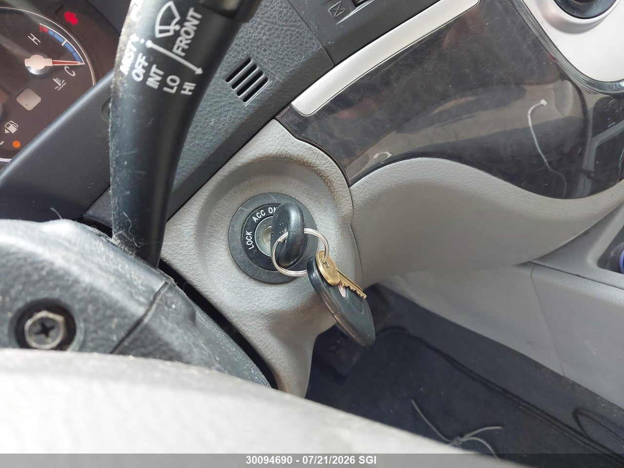 2009 HYUNDAI SANTA FE GL thumbnail 12