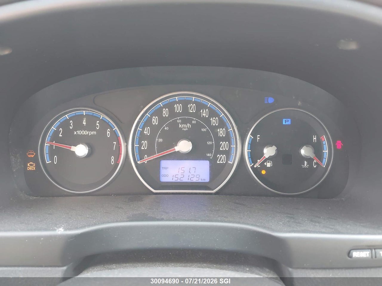2009 HYUNDAI SANTA FE GL thumbnail 8