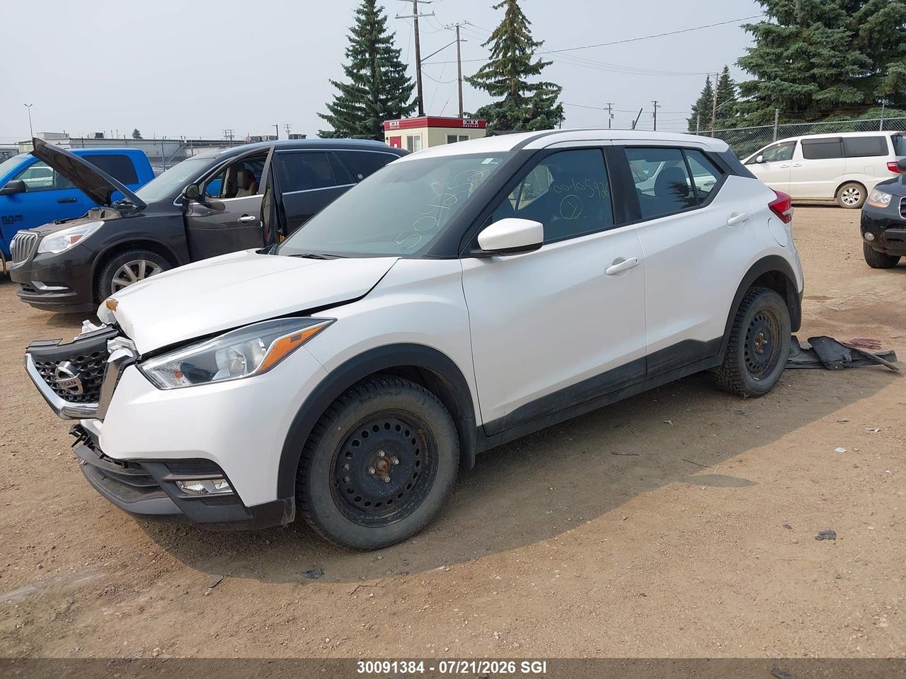 2019 NISSAN KICKS S/SR/SV thumbnail 3