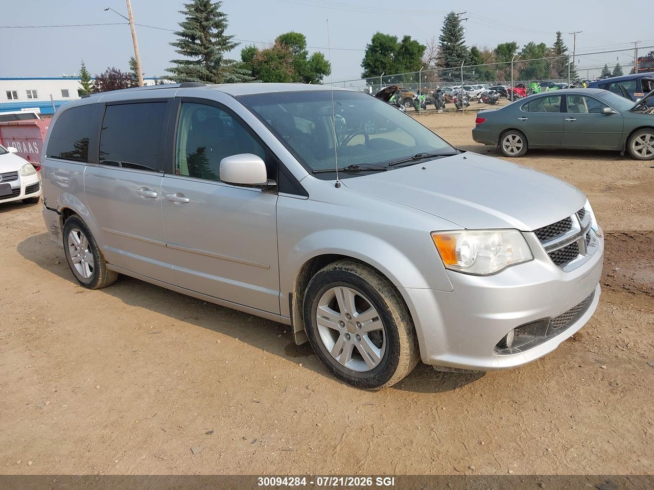 2012 DODGE GRAND CARAVAN CREW thumbnail 2