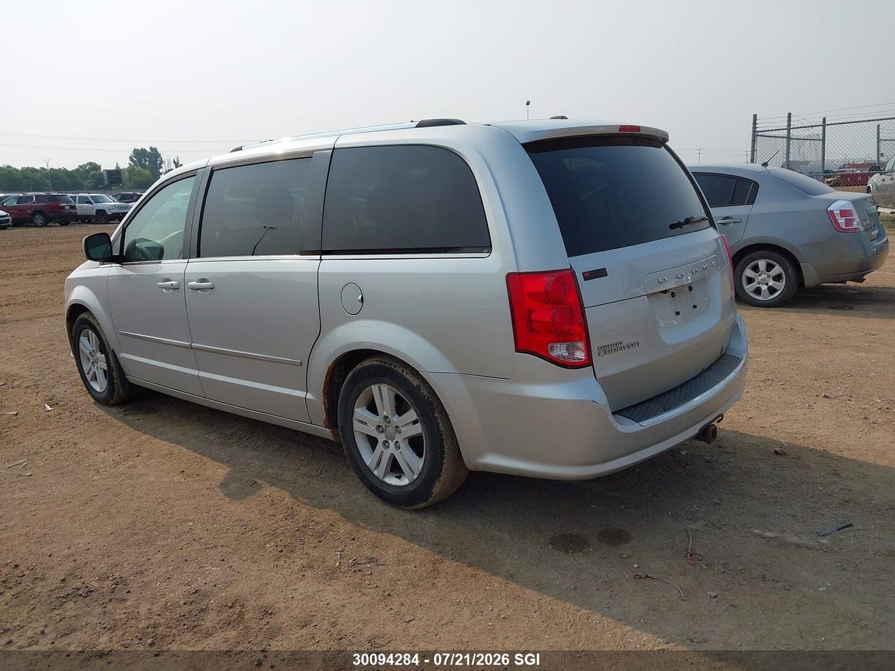 2012 DODGE GRAND CARAVAN CREW thumbnail 4