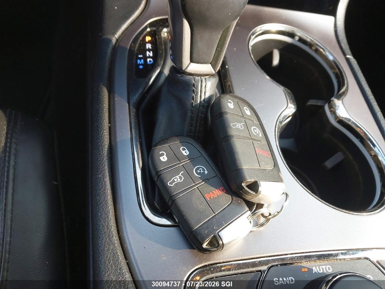 2020 JEEP GRAND CHEROKEE LIMITED thumbnail 12