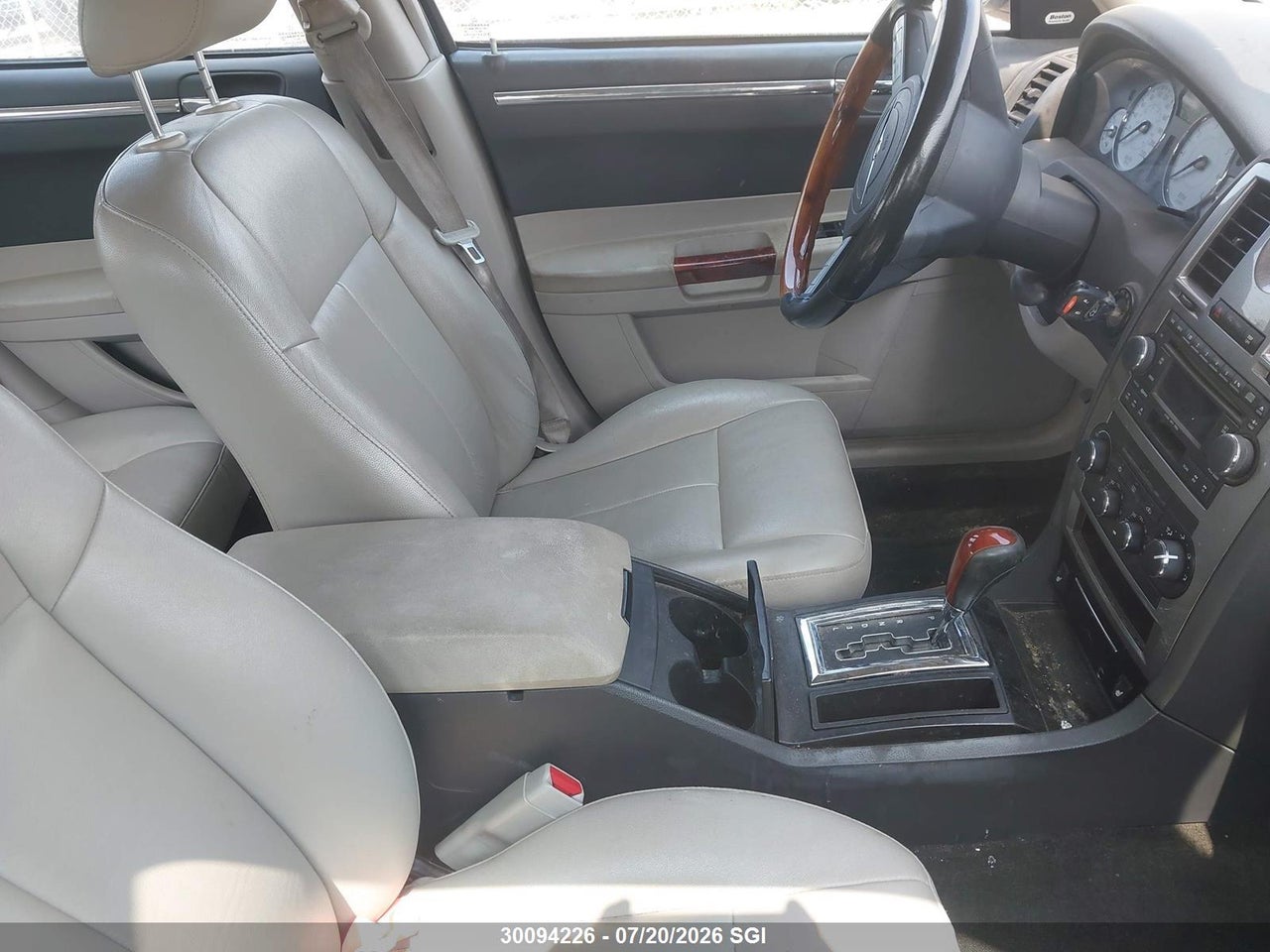 2005 CHRYSLER 300 TOURING thumbnail 6