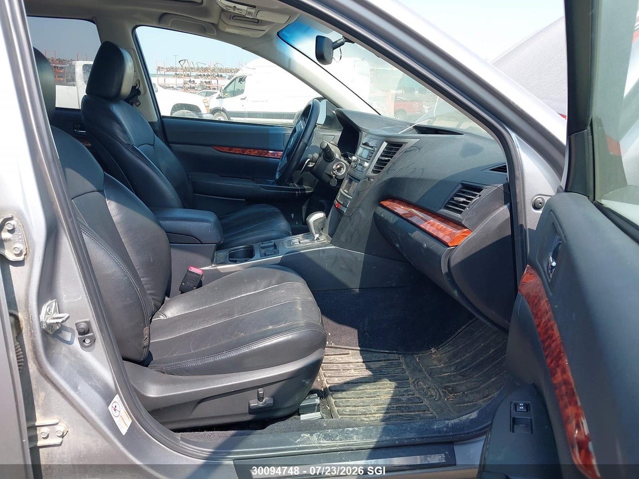 2010 SUBARU OUTBACK 2.5I LIMITED thumbnail 6