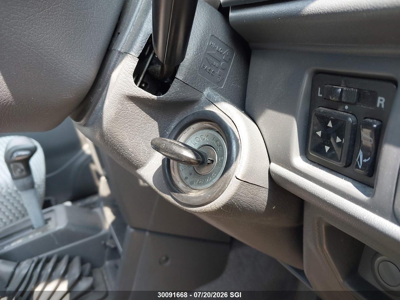 1995 MITSUBISHI pajero thumbnail 12