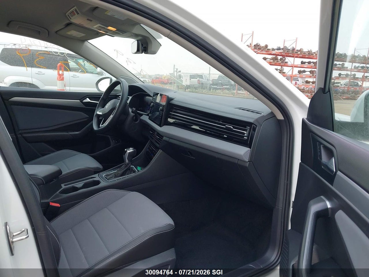 2025 VOLKSWAGEN JETTA SE thumbnail 6