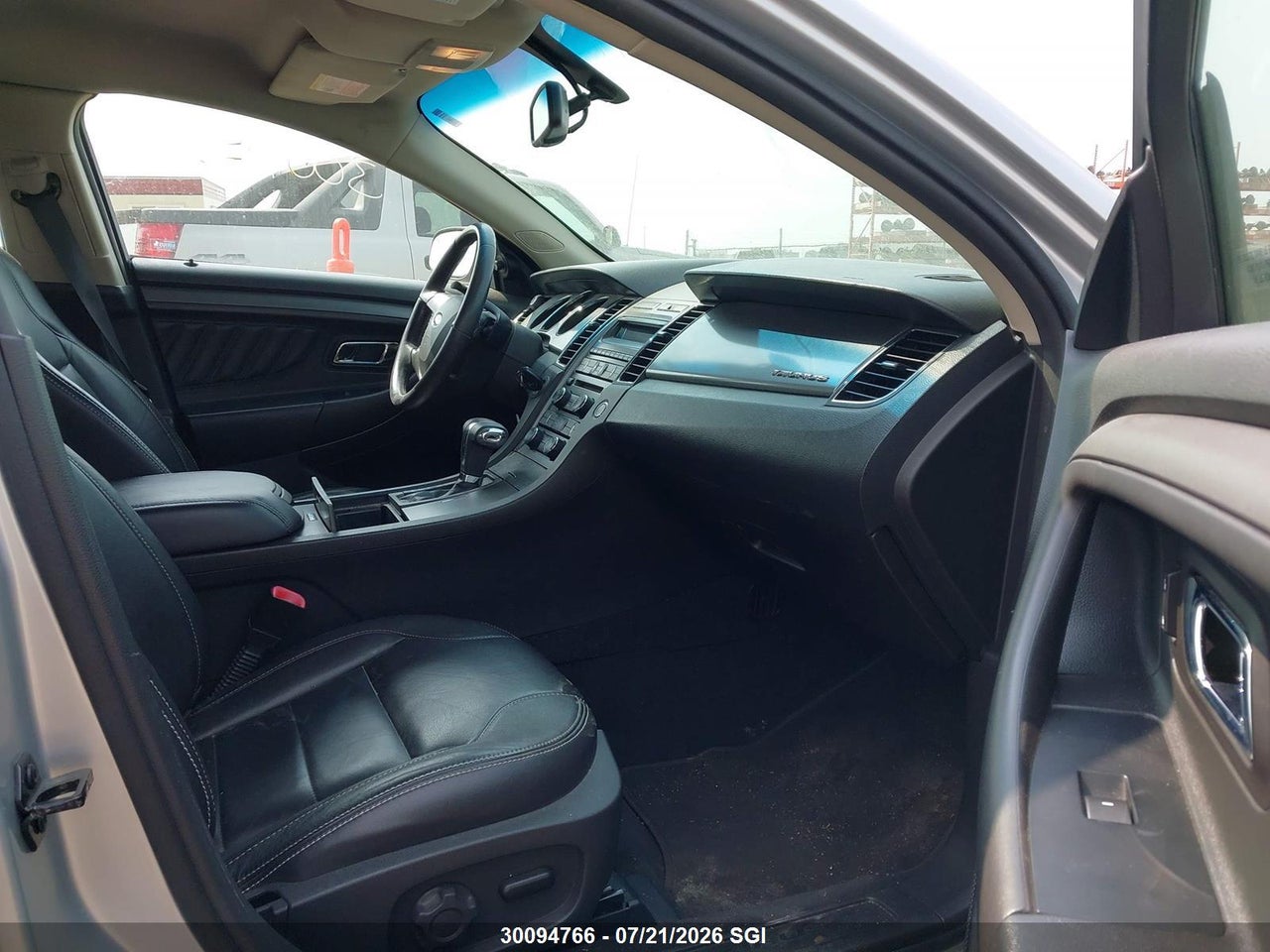 2011 FORD TAURUS SEL thumbnail 6