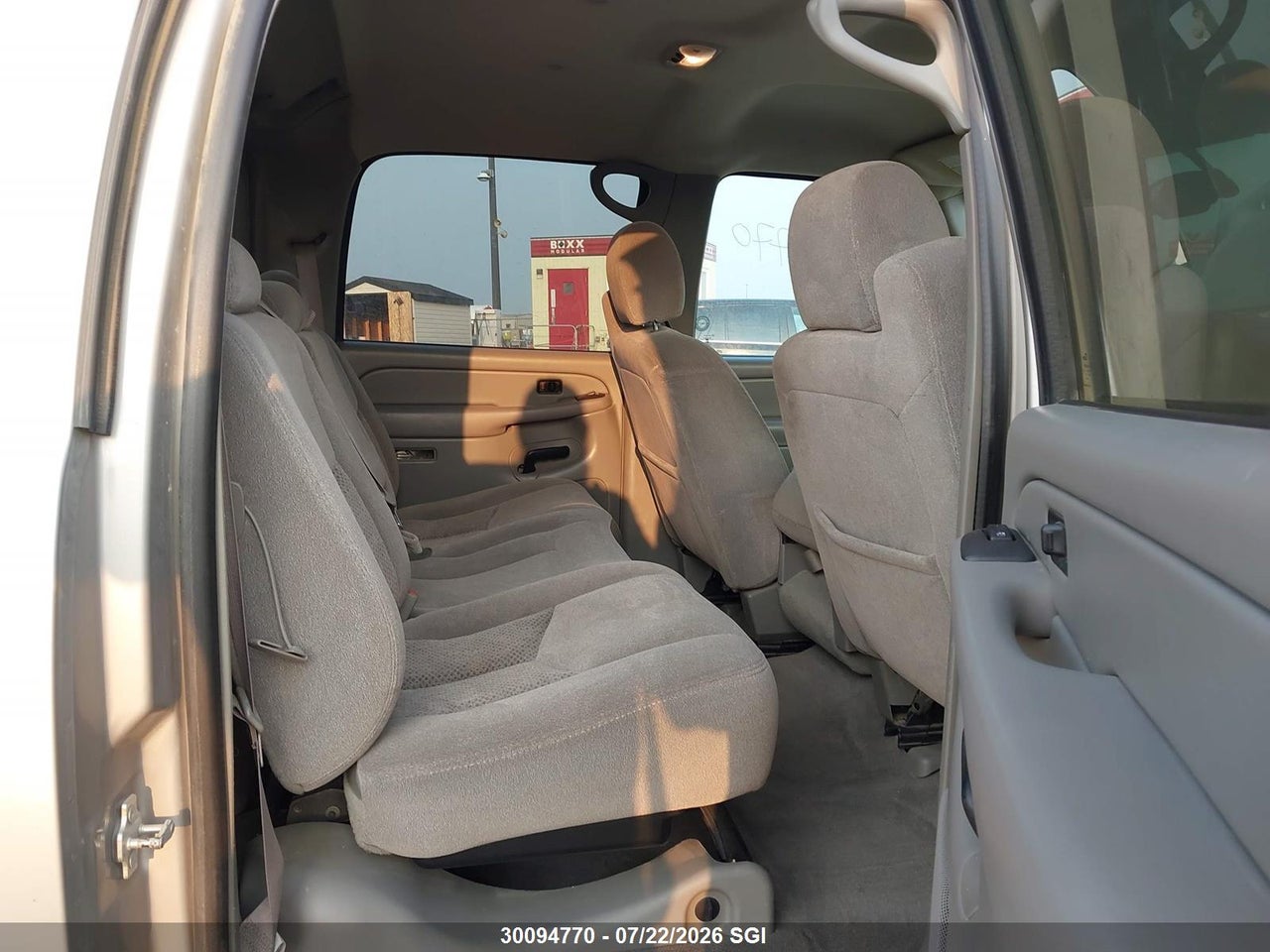 2005 CHEVROLET AVALANCHE K1500 thumbnail 9