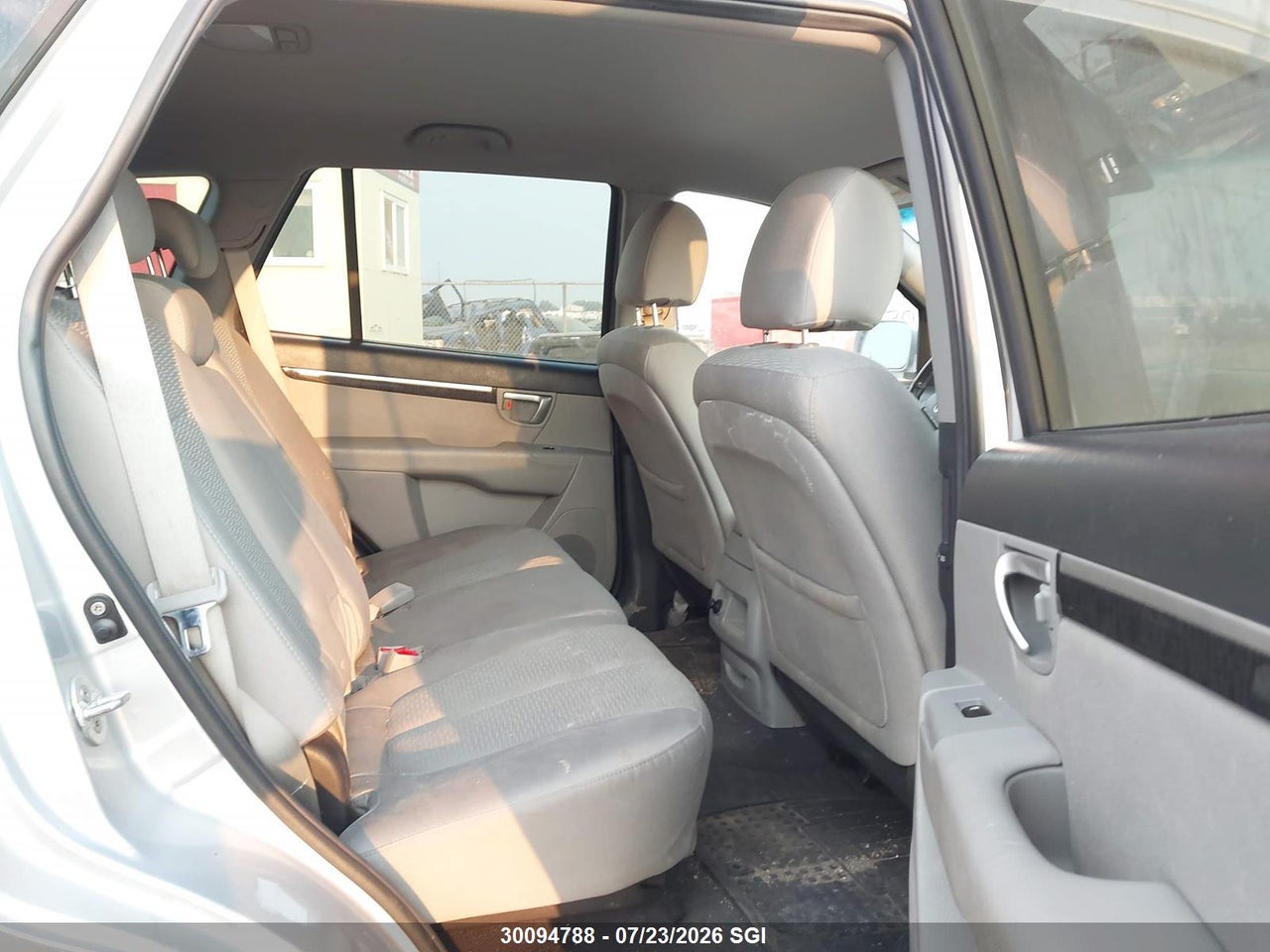 2009 HYUNDAI SANTA FE GL thumbnail 9
