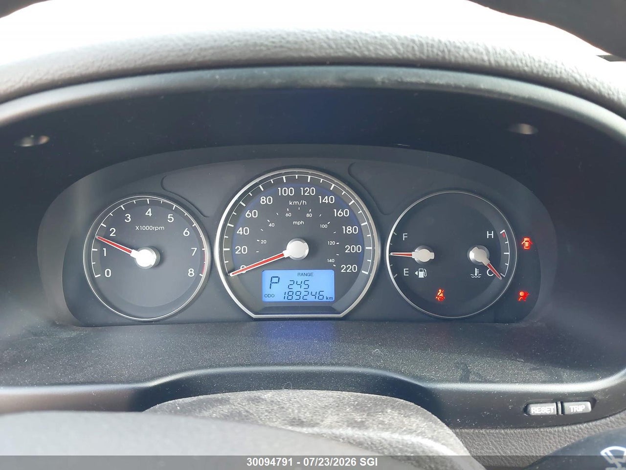 2012 HYUNDAI SANTA FE GLS thumbnail 8