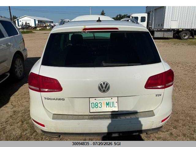 2013 VOLKSWAGEN TOUAREG V6 TDI thumbnail 11