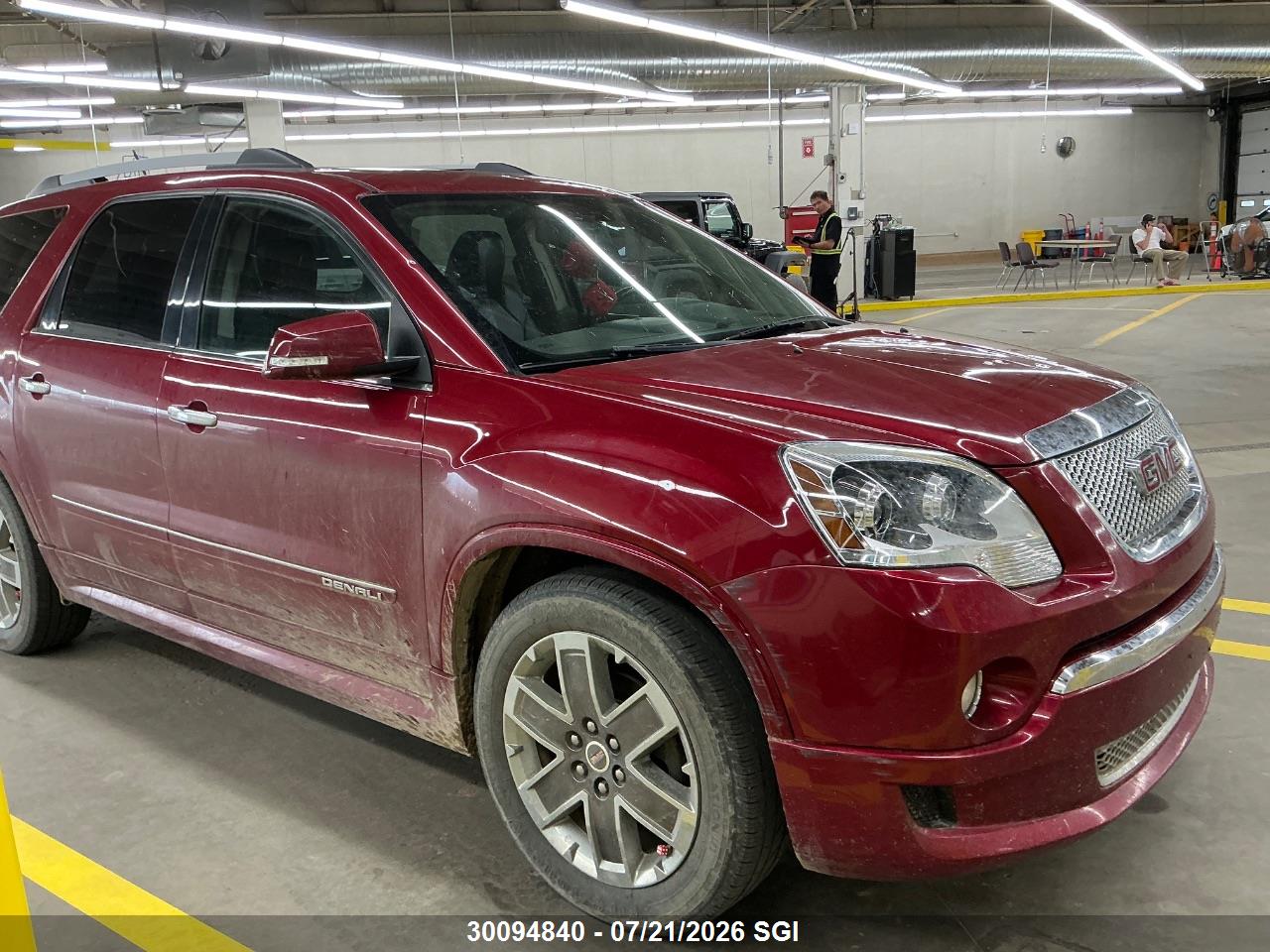 2012 GMC ACADIA DENALI thumbnail 3