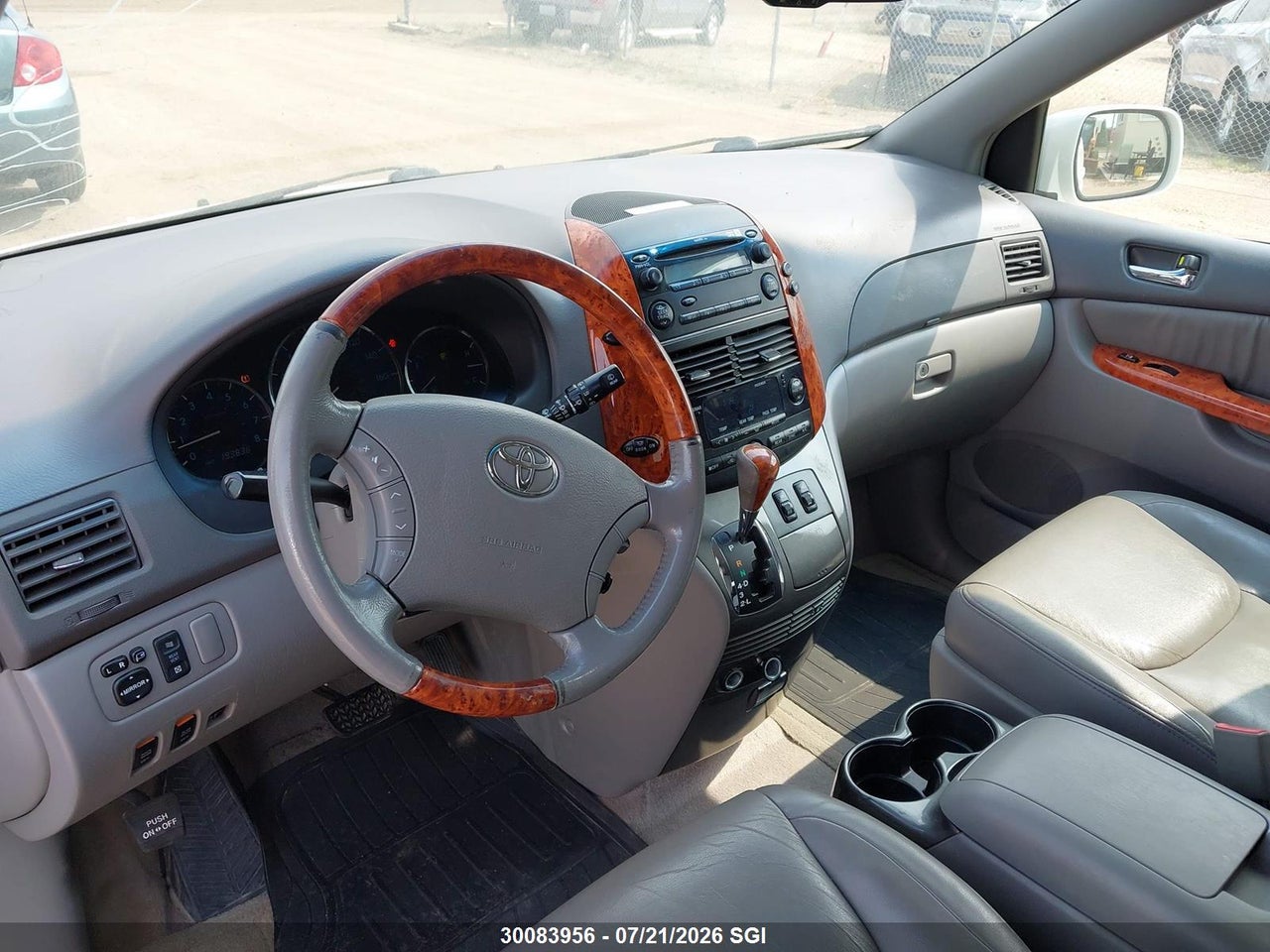 2007 TOYOTA SIENNA XLE/XLE LIMITED thumbnail 6