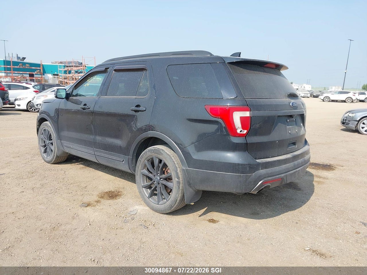 2017 FORD EXPLORER XLT thumbnail 4