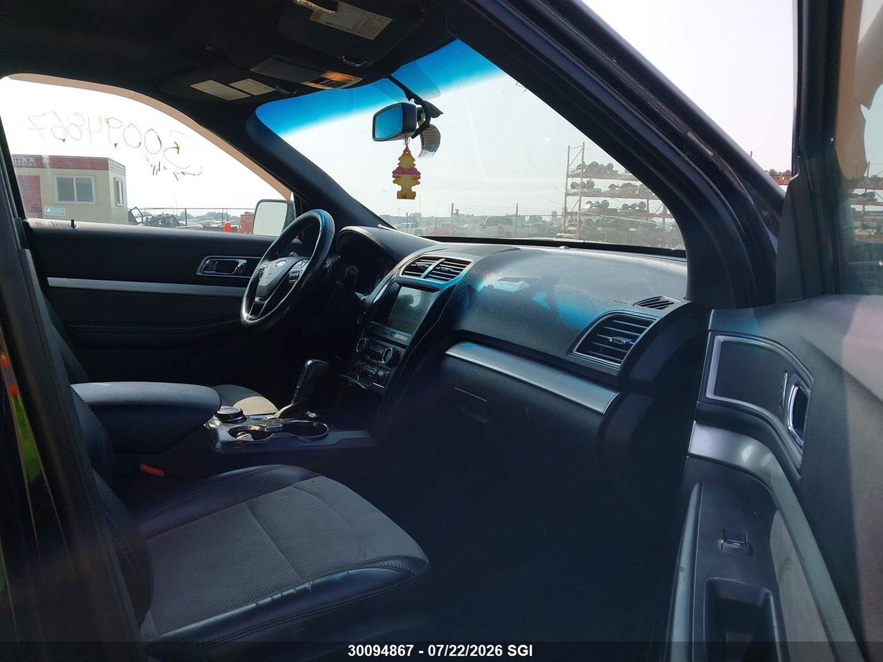 2017 FORD EXPLORER XLT thumbnail 6