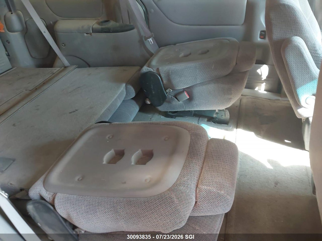2005 PONTIAC MONTANA thumbnail 9