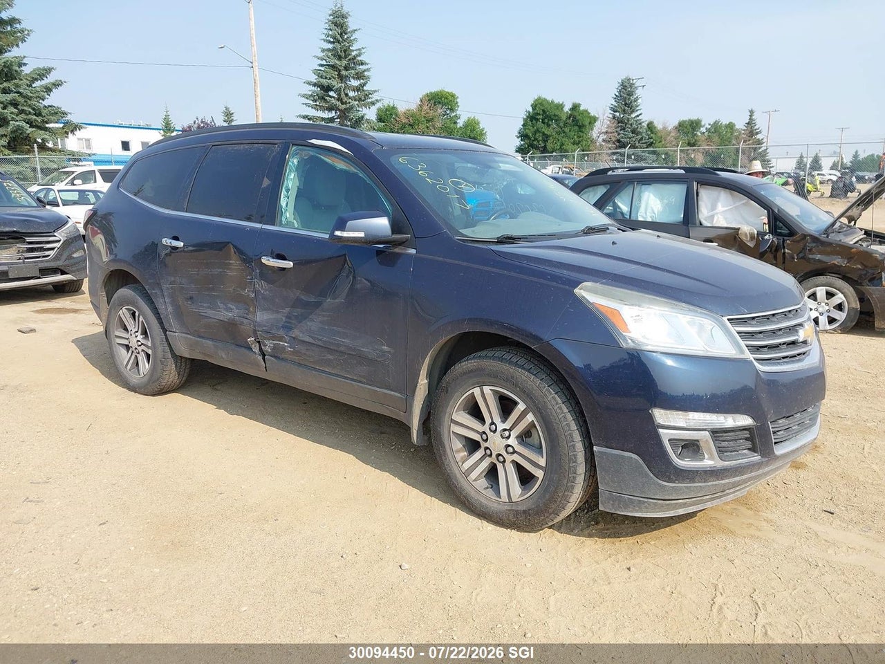 2017 CHEVROLET TRAVERSE LT thumbnail 2