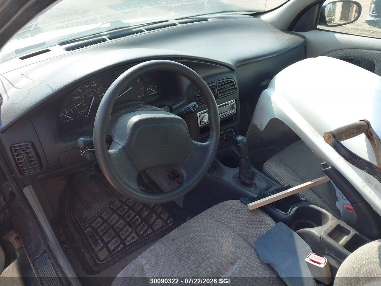 2002 SATURN SL thumbnail 6