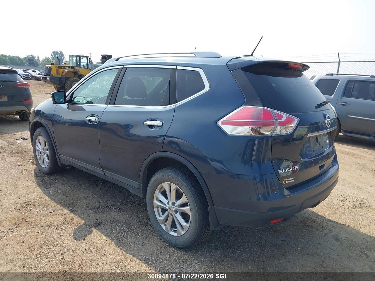 2016 NISSAN ROGUE S/SL/SV thumbnail 4