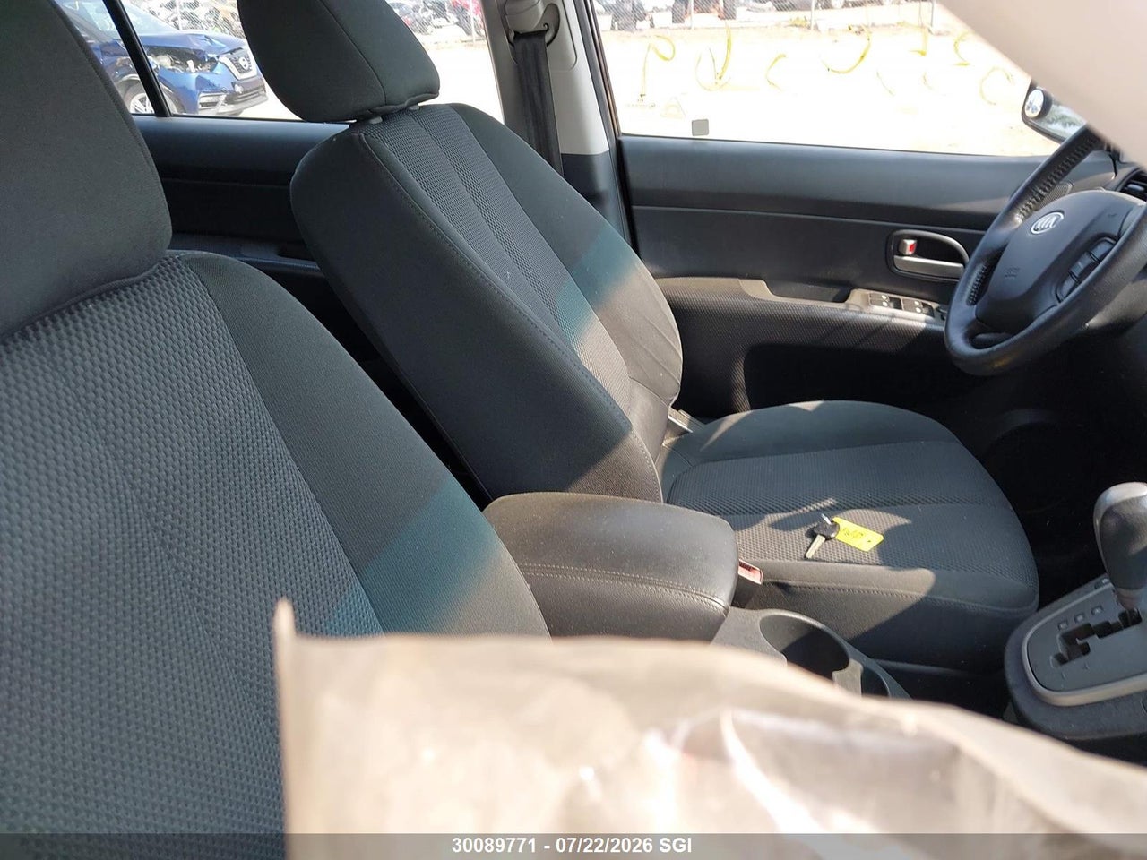 2009 KIA RONDO LX/EX thumbnail 9