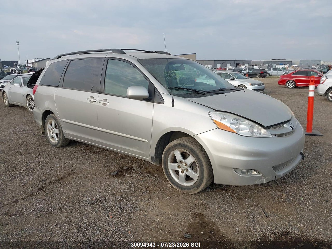 2009 TOYOTA SIENNA CE/LE thumbnail 2