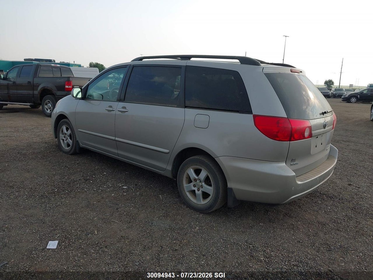 2009 TOYOTA SIENNA CE/LE thumbnail 4