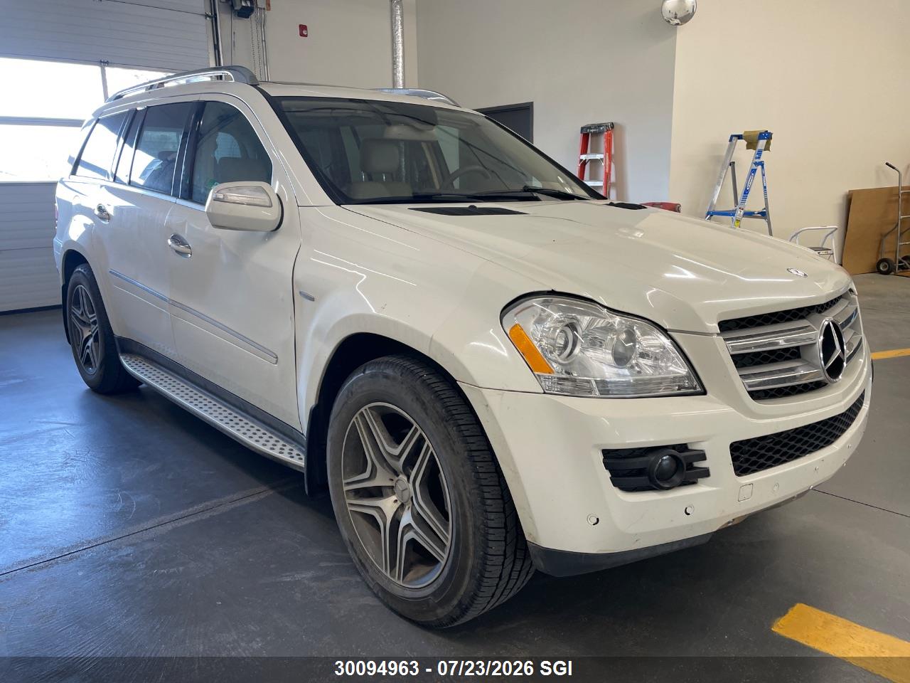 2009 MERCEDES BENZ GL thumbnail 2