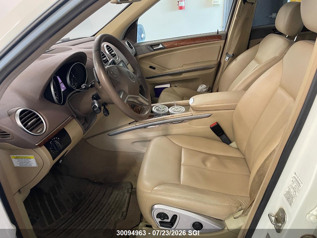 2009 MERCEDES BENZ GL thumbnail 6