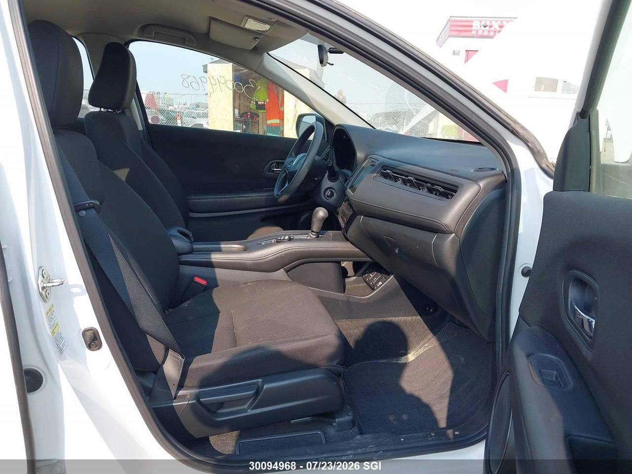 2016 HONDA HR-V LX thumbnail 6