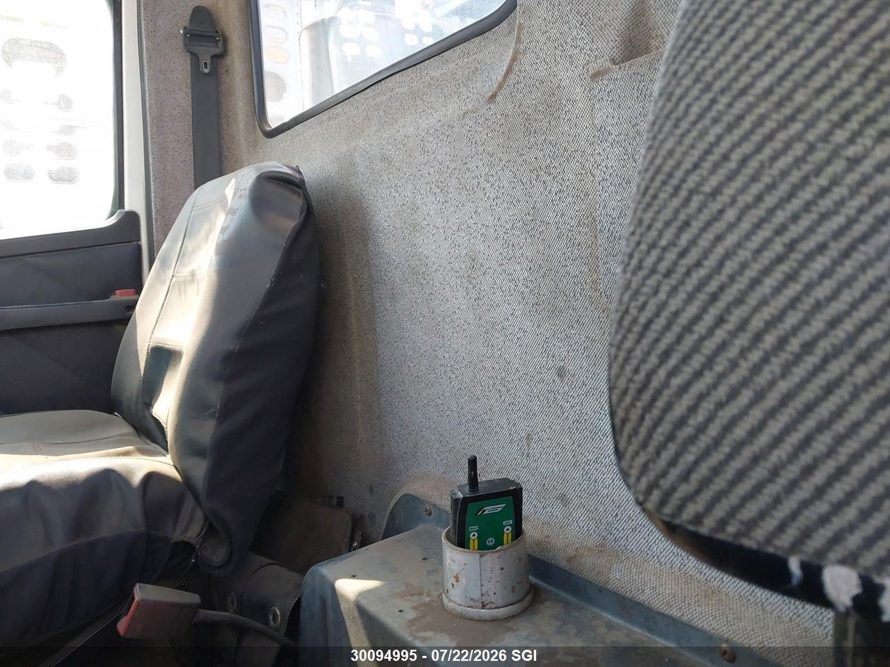 1988 FREIGHTLINER CONVENTIONAL FLC112 thumbnail 6