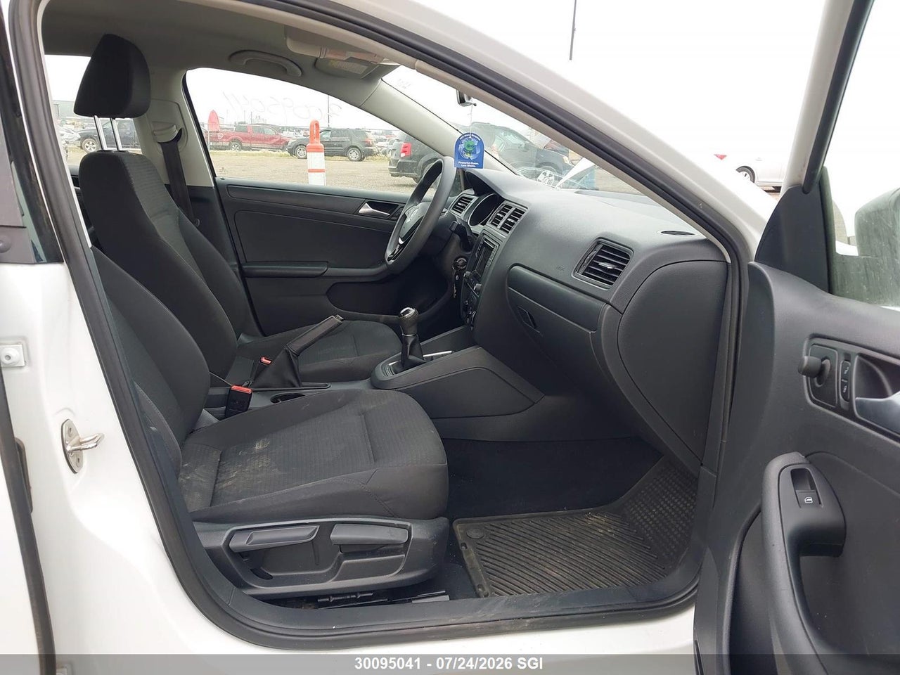 2017 VOLKSWAGEN JETTA S thumbnail 6