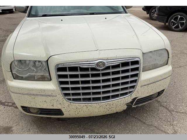 2010 CHRYSLER 300 TOURING thumbnail 7