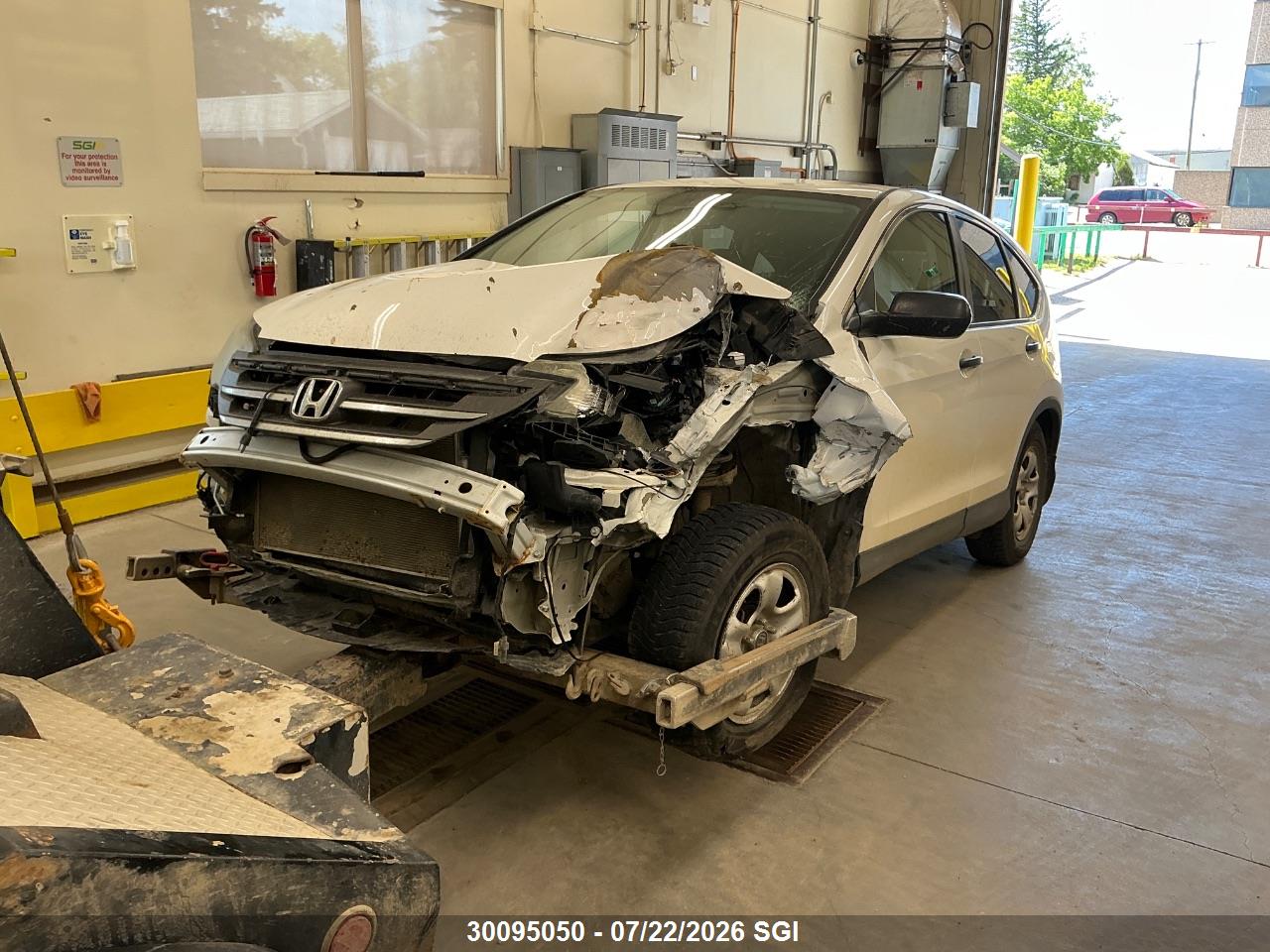 2013 HONDA CR-V LX thumbnail 3