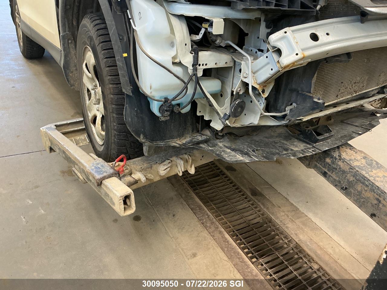 2013 HONDA CR-V LX thumbnail 6