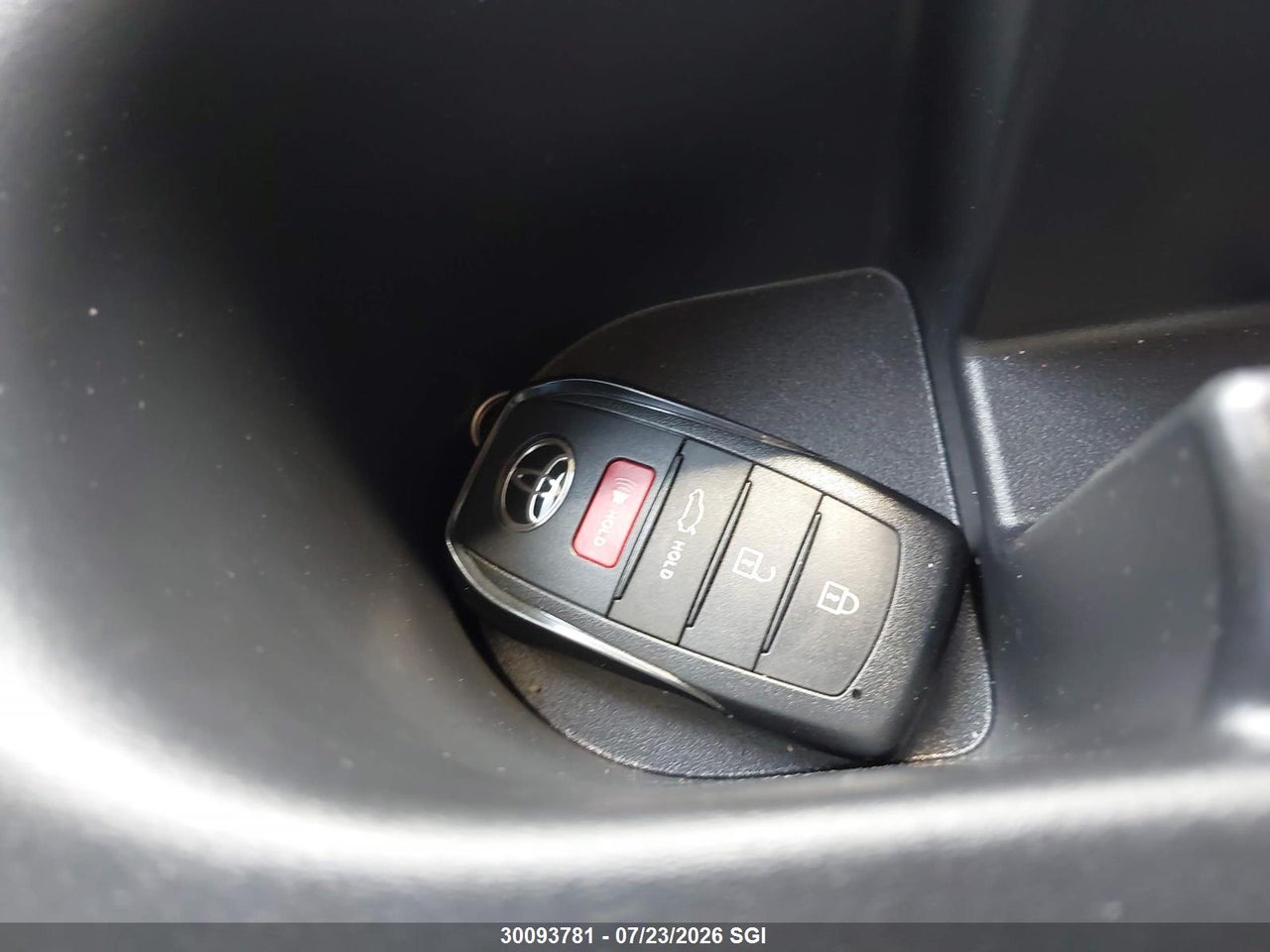 2026 TOYOTA COROLLA LE/SE thumbnail 12