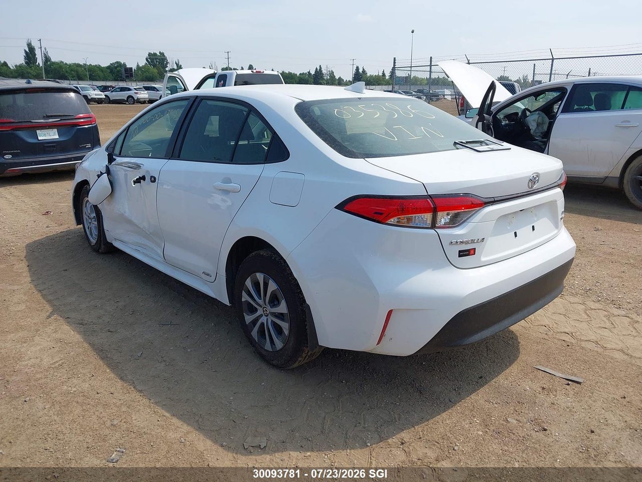 2026 TOYOTA COROLLA LE/SE thumbnail 4