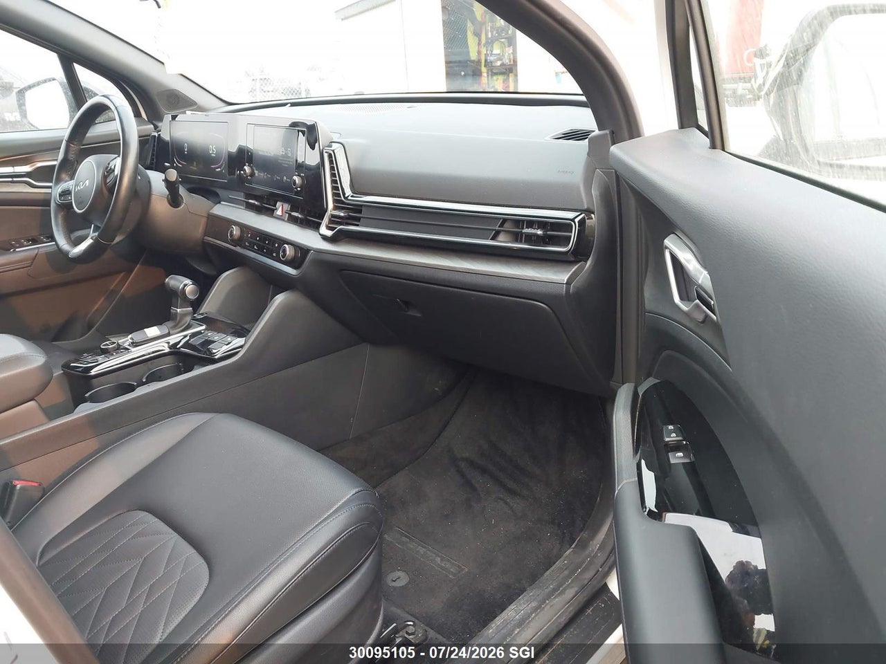 2025 KIA Sportage LX thumbnail 6