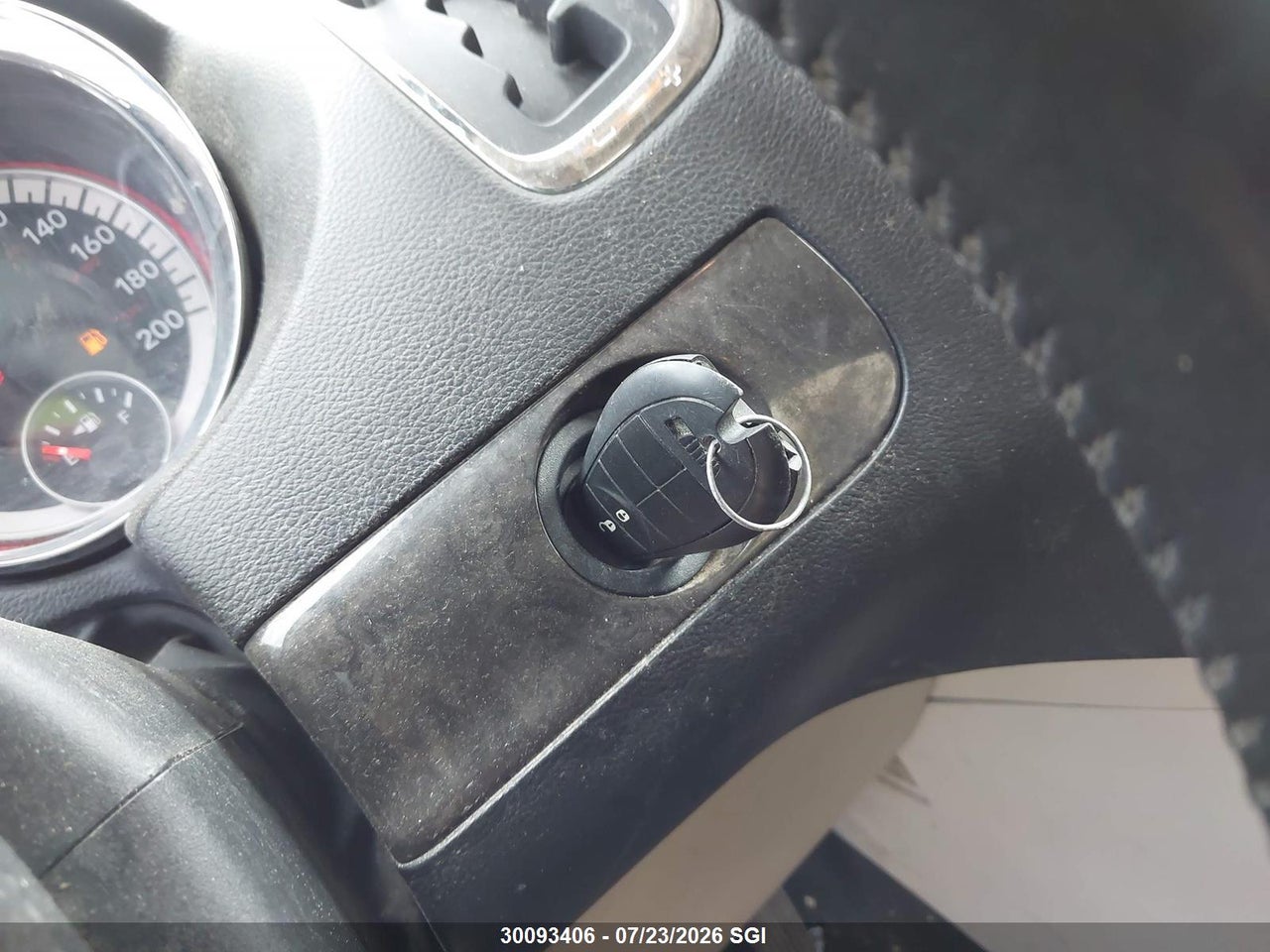 2011 DODGE GRAND CARAVAN EXPRESS thumbnail 12