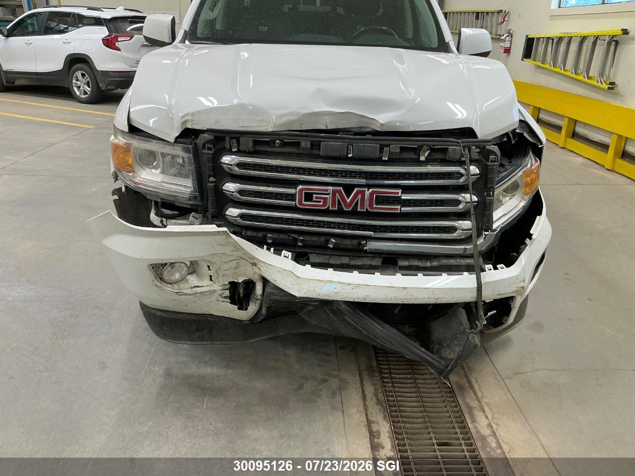 2019 GMC CANYON SLE thumbnail 3