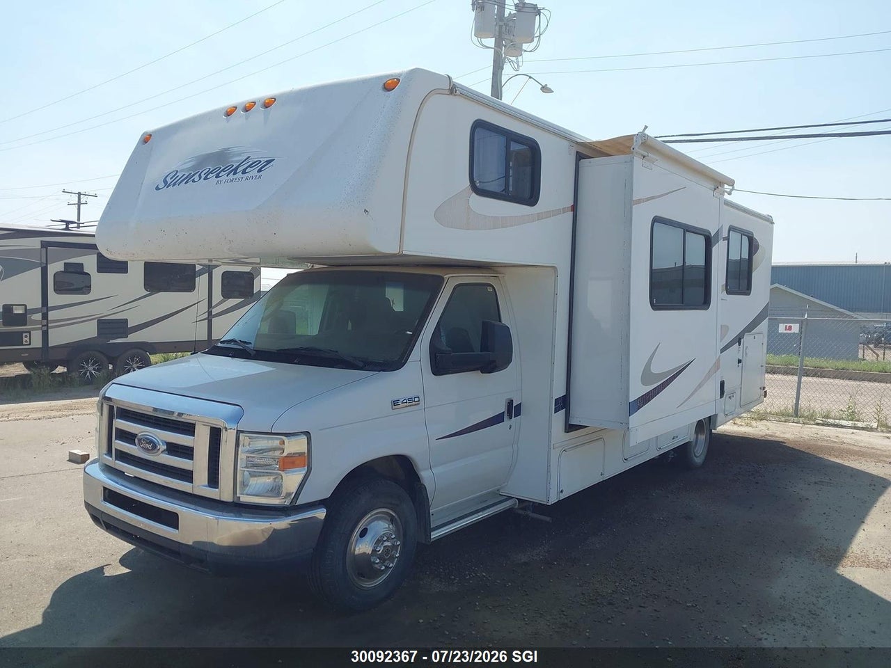 2013 FORD ECONOLINE E450 SUPER DUTY CUTWY VAN thumbnail 3