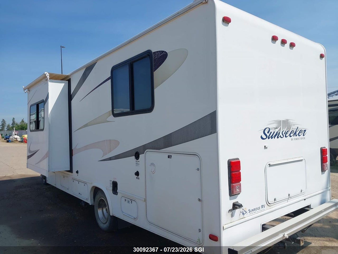 2013 FORD ECONOLINE E450 SUPER DUTY CUTWY VAN thumbnail 4