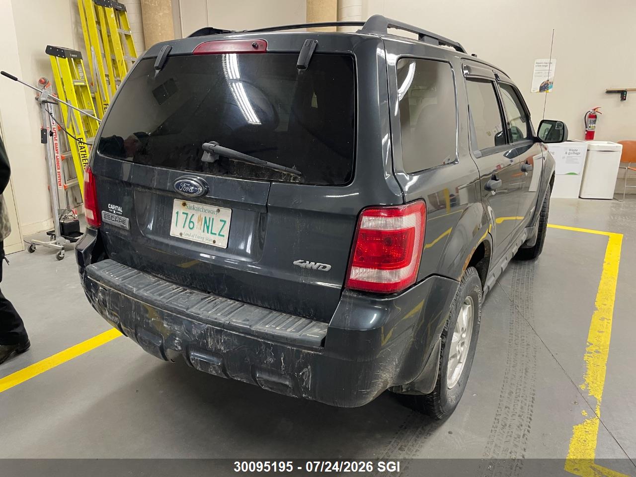 2008 FORD ESCAPE XLT thumbnail 11