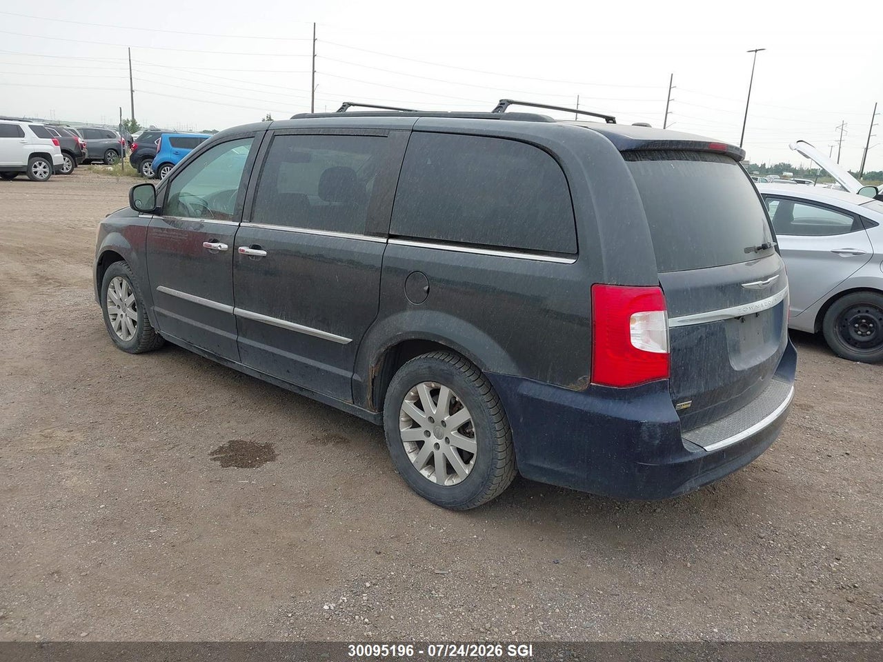 2012 CHRYSLER TOWN & COUNTRY TOURING L thumbnail 4