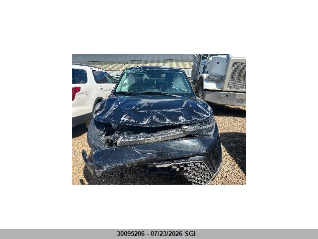2023 KIA SOUL EX thumbnail 6